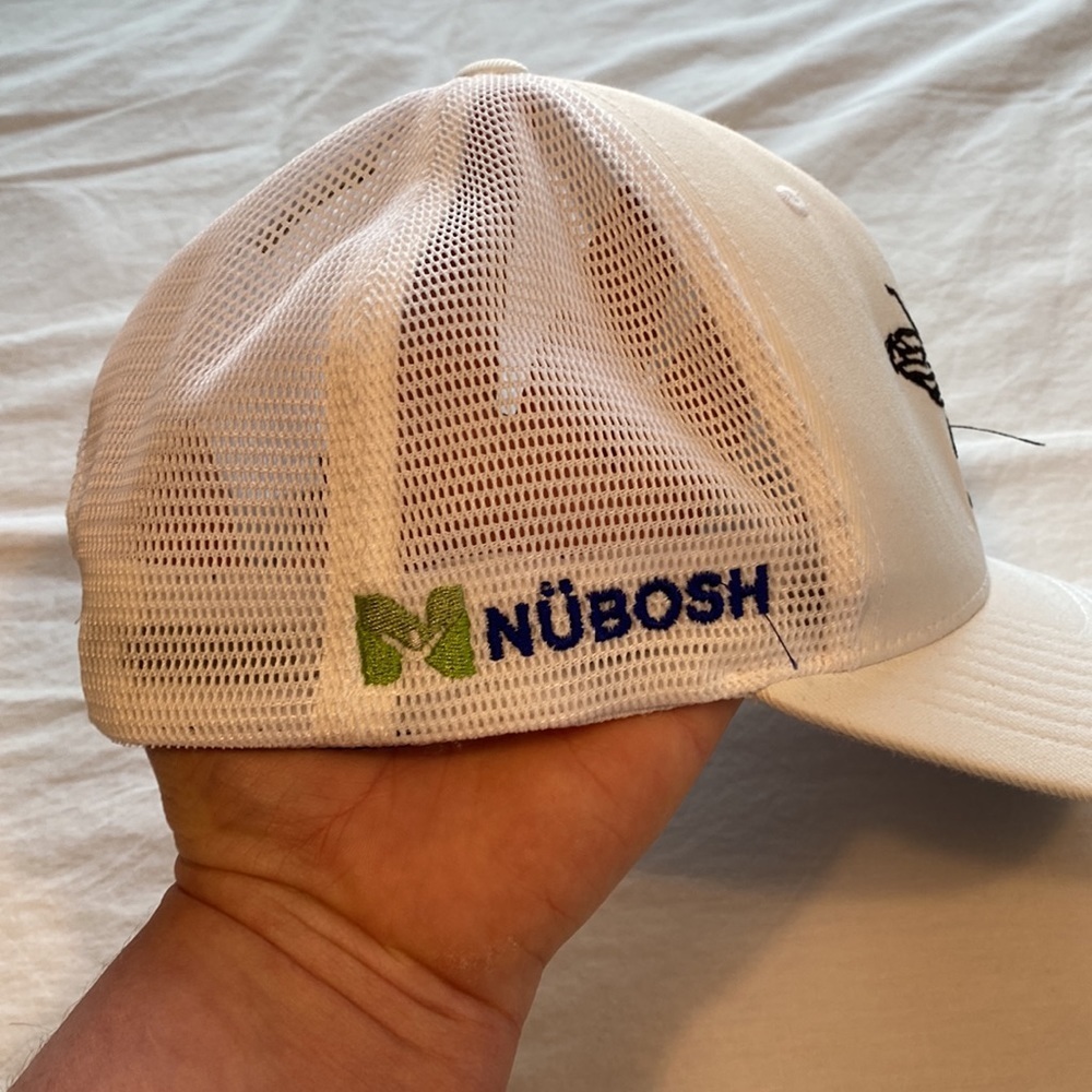 Snap Back Hat - Picture 2 of 6